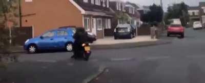 Moped thieves crash into a car