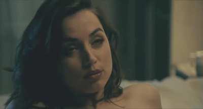 Ana de Armas (new)