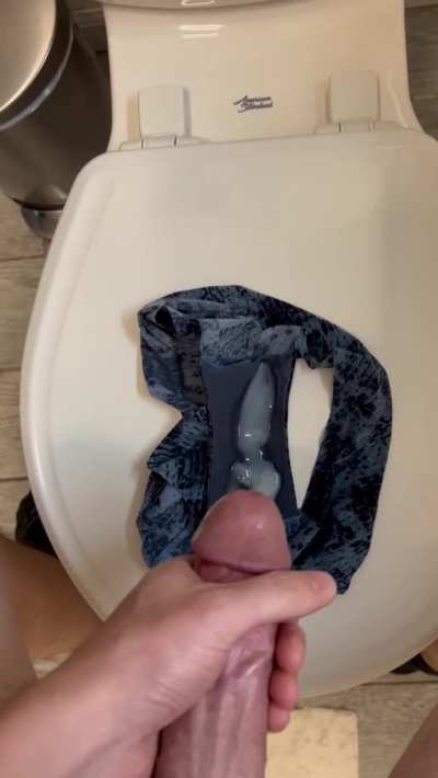 Nothing better than unloading a huge load on worn panties 