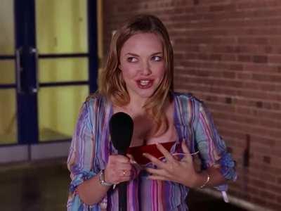 Amanda Seyfried grope plot in Mean Girls