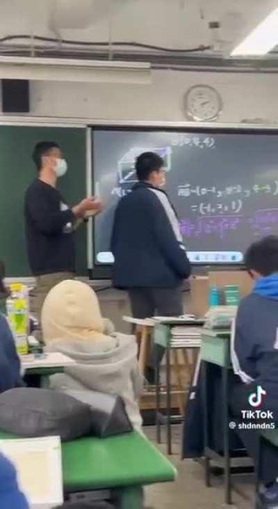 做题蛆学会怎么跟臭老九叫板了吗