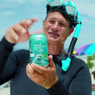 We’re an adventurous bunch at Dogfish Head Craft Brewery! With a restless desire to explore, Dogfish Head crafts everything from IPAs bursting with flavor like our Hazy-O! and 60 Minute, to SeaQuench Ale – our refreshing session sour. Dogfish Head is off-