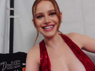 Madelaine petsch 