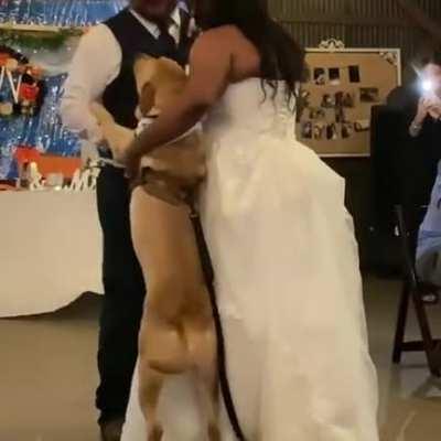 The perfect wedding dance ..