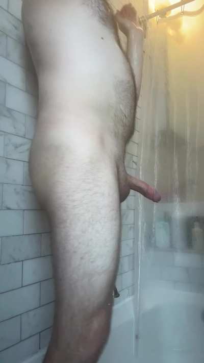 menshowering