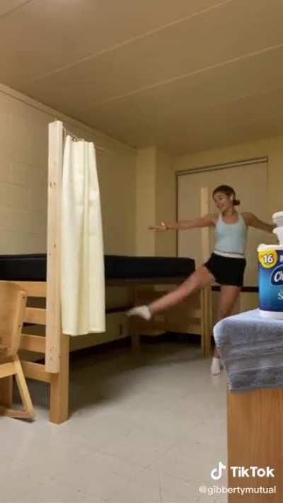 Doing ballet in a dorm room