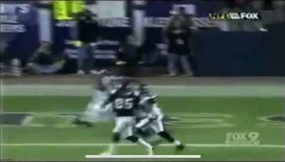 [Highlight] Randy Moss runs an immaculate route for a TD