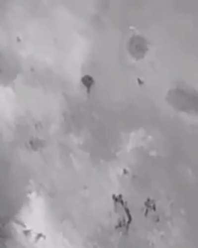 Two grenades dropped from drone help russian service man get off the strecher