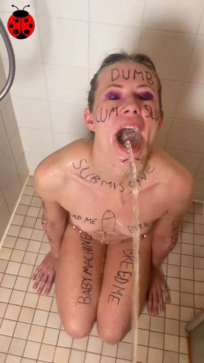 Mouth open so I get to enjoy master's pee