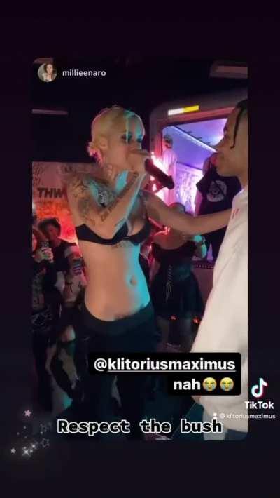 Female rapper BigKlit makes some dude kiss and lick her bush on stage