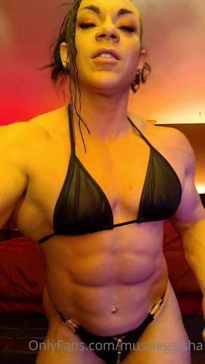 MuscleGeisha and Her Toys