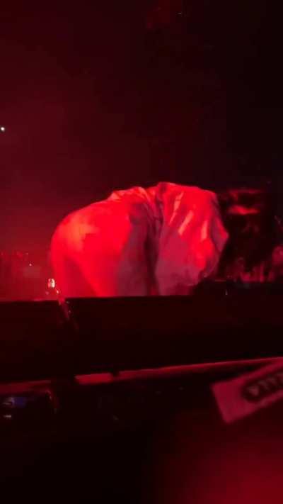 Billie on her knees