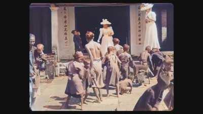 1899 - Indochina Vietnam French Occupation - Women throwing coins for children to pick