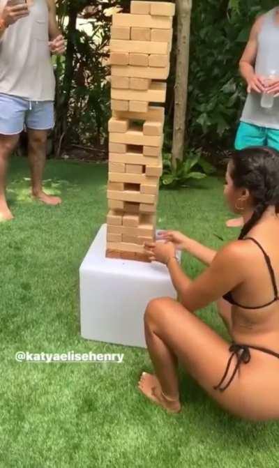 Outdoor games with friends - IG story 2019