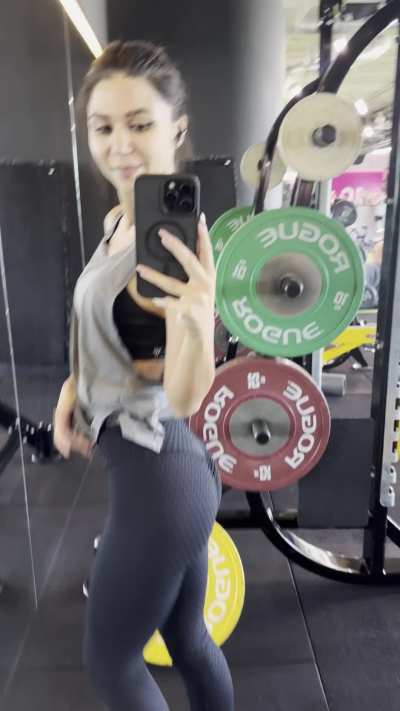 Booty workout shows progress