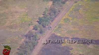 Ukrainian SMArt/BONUS artillery round destroys a Russian T-90 by Nesterianka, Zaporizhzhia Oblast. July 2024