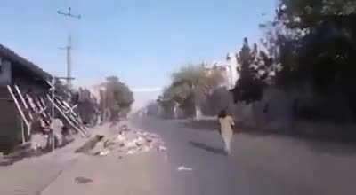 Footage from street battles in Kunduz city. Afghanistan(filmed today)