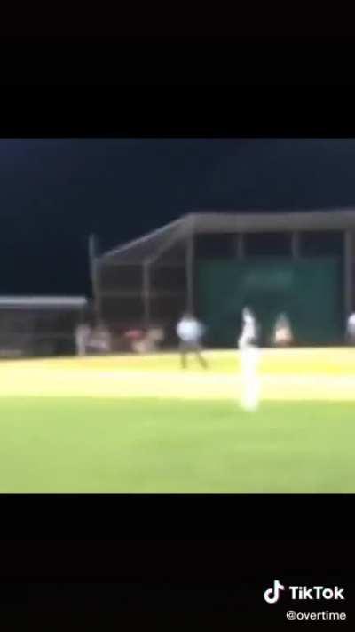 Video of a boy hitting a home run with the bat his father gave him