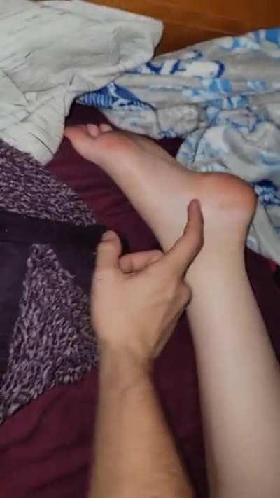 [Read my bio] My mans played with my feet while I was sleeping (he doesn't have a fetish, this video was for a sub)