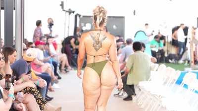 Big Ass Blonde Walking