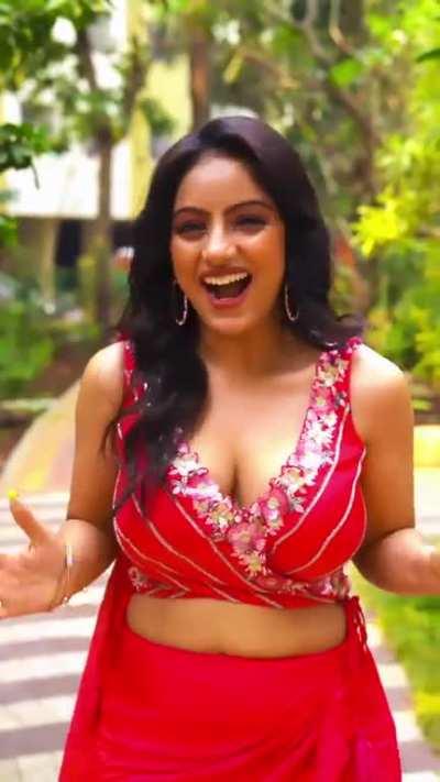 Deepika Singh Big Boobs 🤩🤩