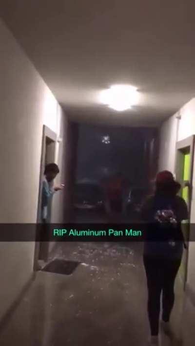 WCGW if i use an aluminum pan to protect my hairs the storm?