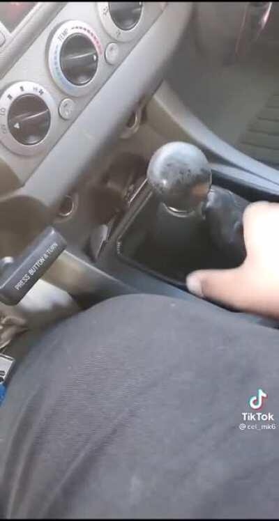 Loose shifter