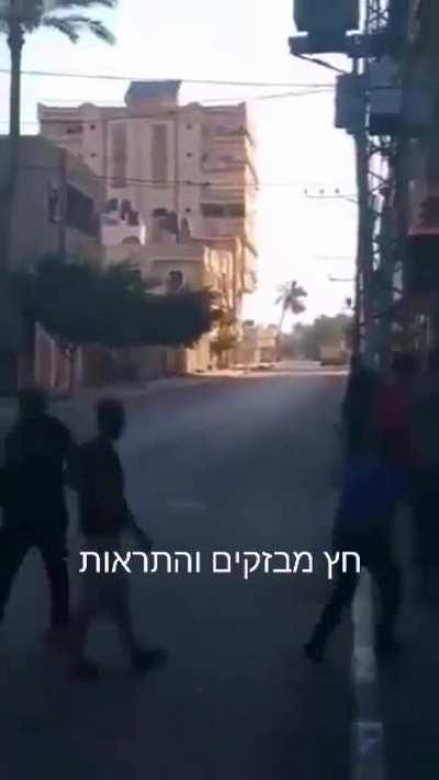 IDF destroying a building in Gaza after 'roof knocking'