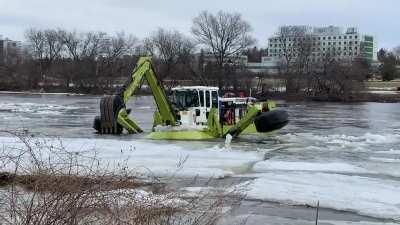 Ice breaker on the Rideau River