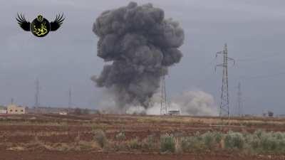 A Liwa Dawud SVBIED destroys a Syrian Army checkpoint in Hama, Syria (December 2013)