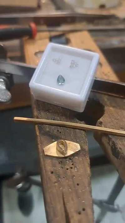 a bitnof the process behind a 18ct gold montana sapphire ring I made last week