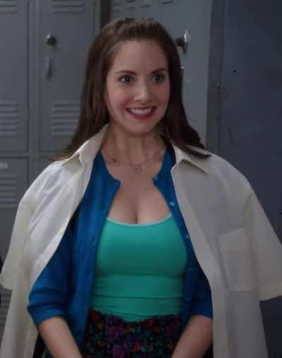 Alison Brie's huge plots in Community