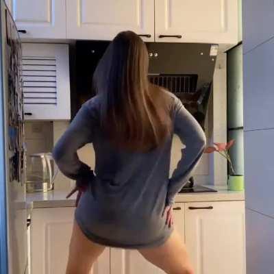 la popita twerking