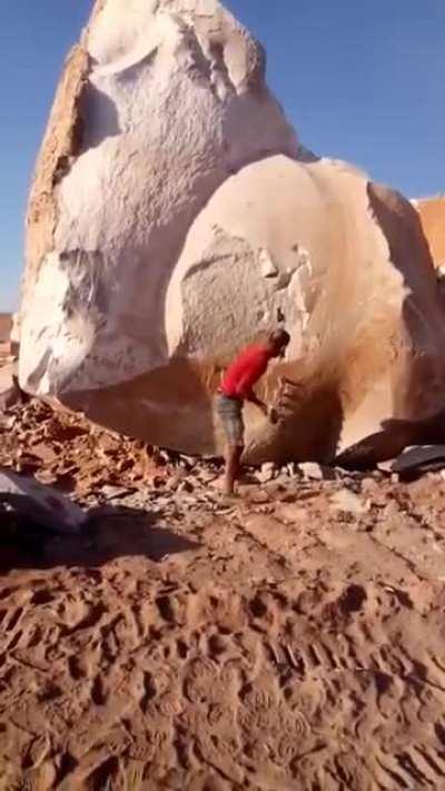 How to split a giant stone