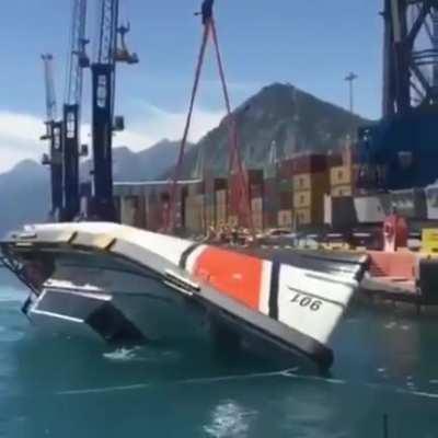 A Yacht's Anti-capsizing Test for Rough Seas.