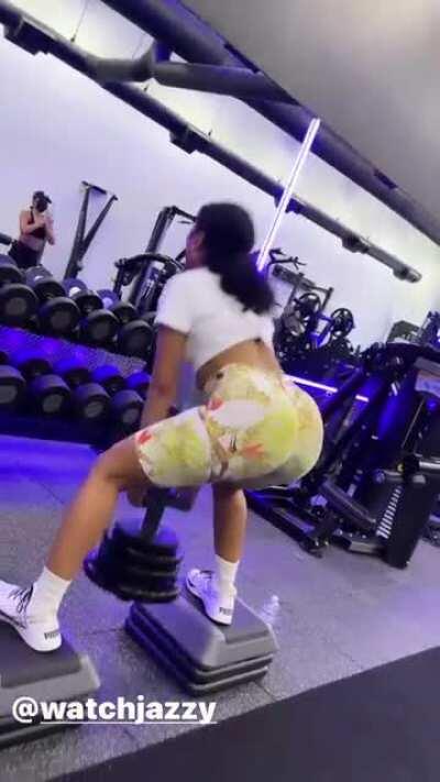 Workout Ass 🍑