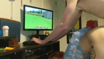 [/r/easytofuck] Sexy GF gets tied up and bent over while I play Minecraft