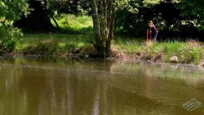 Stone Skimming Offical world Record