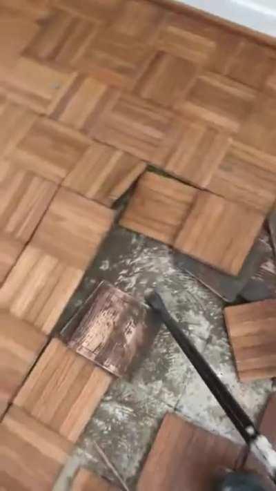 Parquet flooring removal