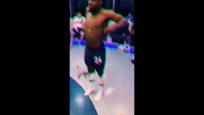 I’ve had this video of Serge Aurier dancing on my camera roll for ages and i thought i should share it on here.