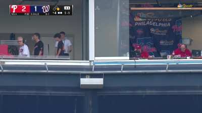 [Highlight] John Kruk yells at a kid that was leaning out of the Nationals Park organist booth