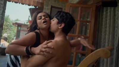 Pihu Sharma ( Tanisha Kanojia ) HOT Boobs Kissing Sex Scene In Charmsukh Tawa Garam Ep 02 Ullu