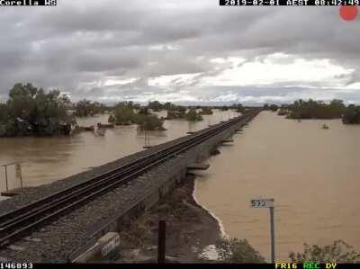 I wonder what sort of flood event this was (100 year?) Spent the first few seconds going “oooo they designed that track/bridge so well!” Then poof 😂