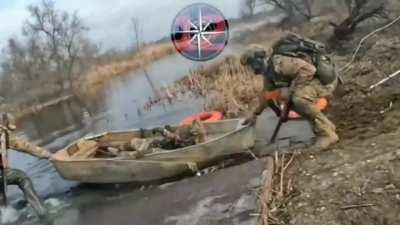 Ukrainian &quot;sabotage and reconnaissance&quot; group comes under fire on Bilohrudyi Island on the Dnipro river. December 2023 (approx. 46.5598, 32.5004)