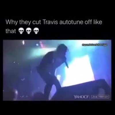 DJ cut the Travis Scott's autotune in mid live show.