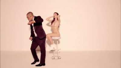 Emily Ratajkowski in Blurred Lines