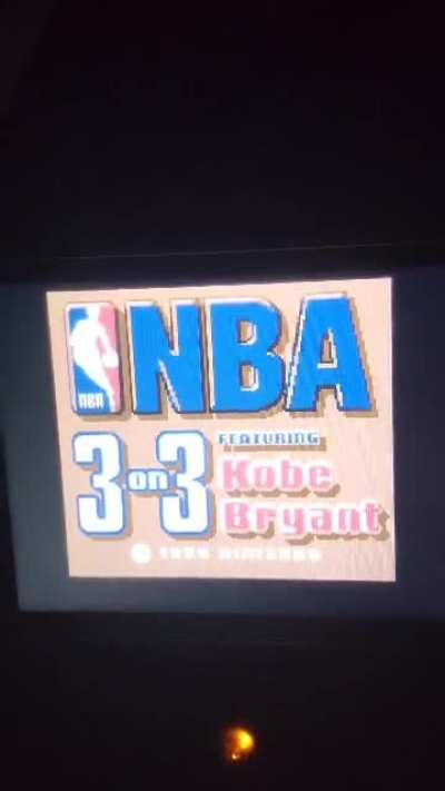 The main menu in some random Gameboy color NBA game