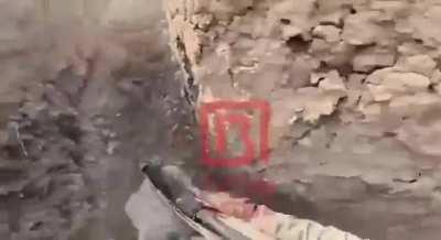 Azerbaijani army attacking Armenian trench. (close quarter battles of headcam footage)