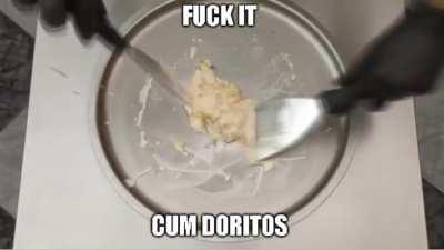 CUm doritos