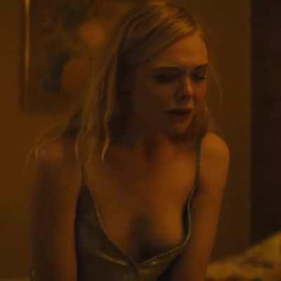 Elle Fanning